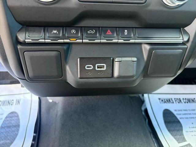 2025 GMC Sierra 1500 4WD Regular Cab Standard Box Pro