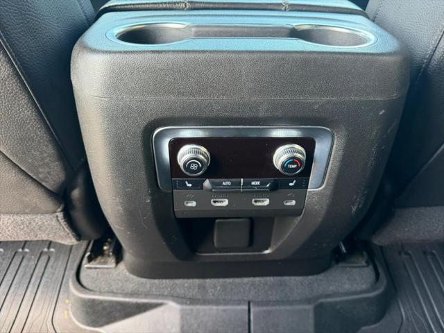 2021 GMC Yukon XL 4WD Denali