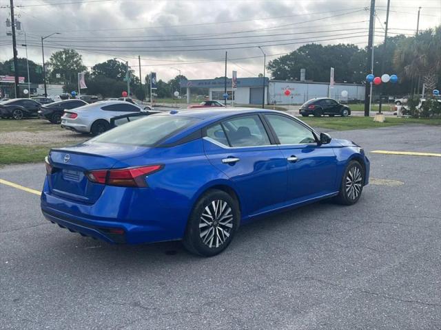 2025 Nissan Altima SV FWD