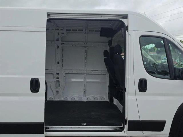 2024 Ram ProMaster 2500 Cargo Van Tradesman High Roof 159" WB w/Pass Seat