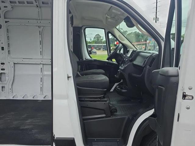 2024 Ram ProMaster 2500 Cargo Van Tradesman High Roof 159" WB w/Pass Seat