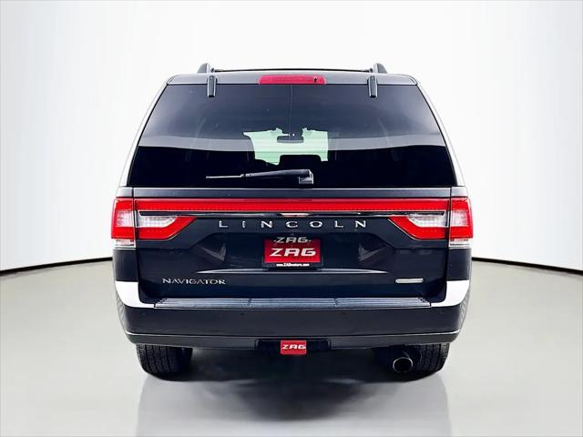 2016 Lincoln Navigator Select