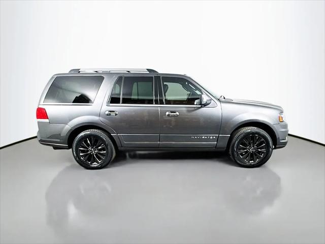 2016 Lincoln Navigator Select