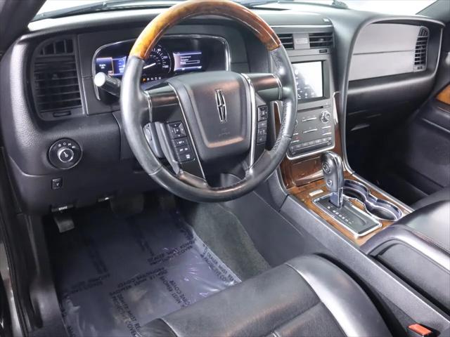 2016 Lincoln Navigator Select