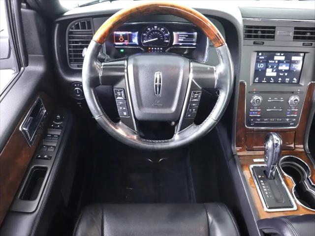 2016 Lincoln Navigator Select