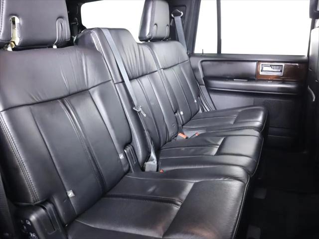 2016 Lincoln Navigator Select