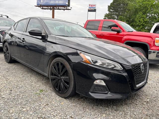 2020 Nissan Altima SR FWD