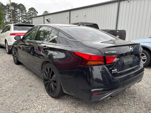 2020 Nissan Altima SR FWD