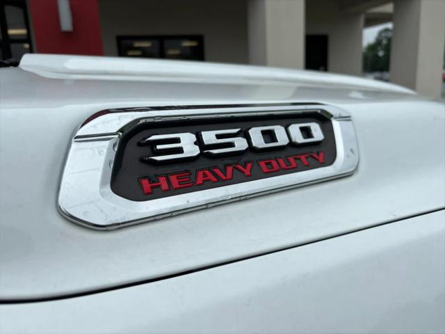 2022 Ram 3500 Big Horn Crew Cab 4x4 8' Box