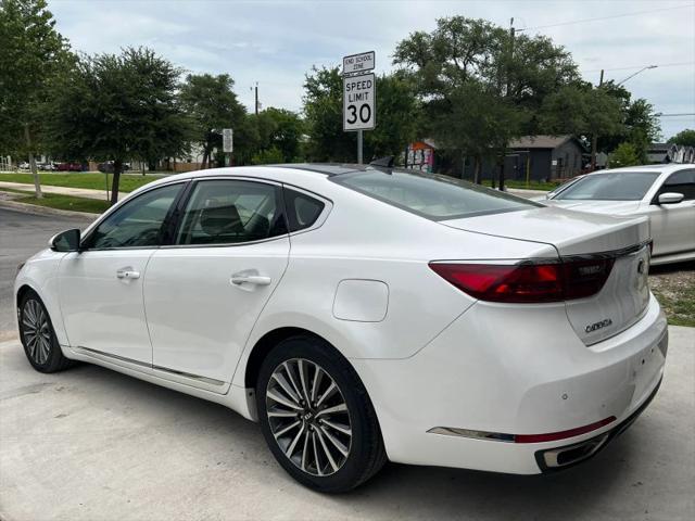 2018 Kia Cadenza Premium