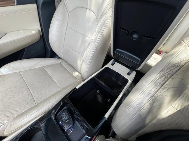 2018 Kia Cadenza Premium
