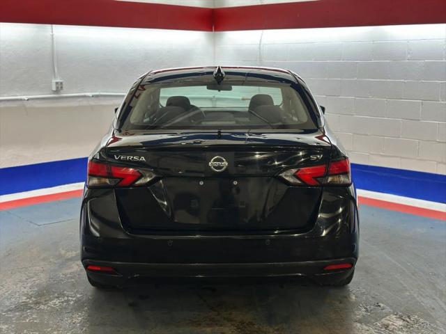 2021 Nissan Versa SV Xtronic CVT