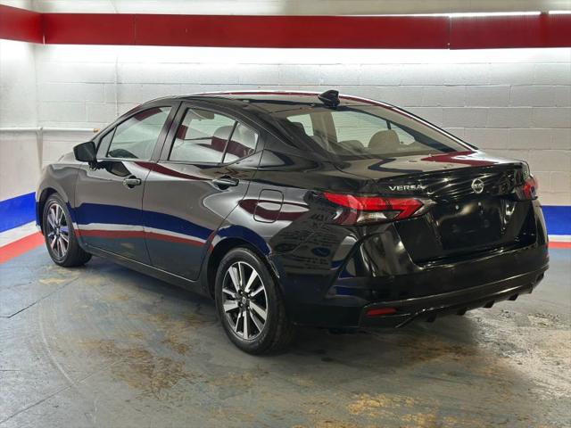 2021 Nissan Versa SV Xtronic CVT