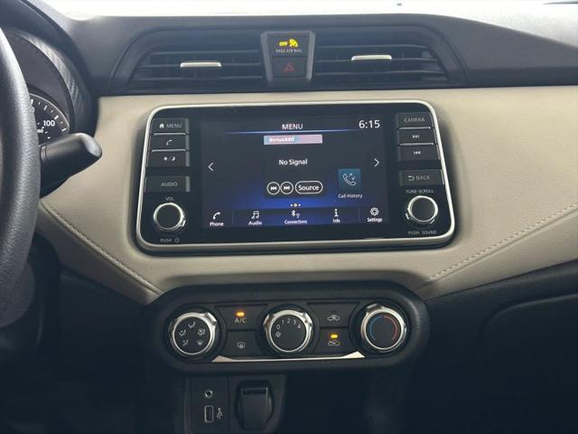 2021 Nissan Versa SV Xtronic CVT