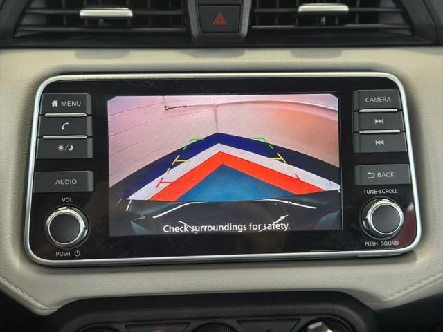 2021 Nissan Versa SV Xtronic CVT
