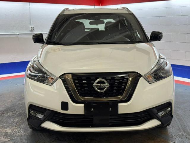 2020 Nissan Kicks SR Xtronic CVT