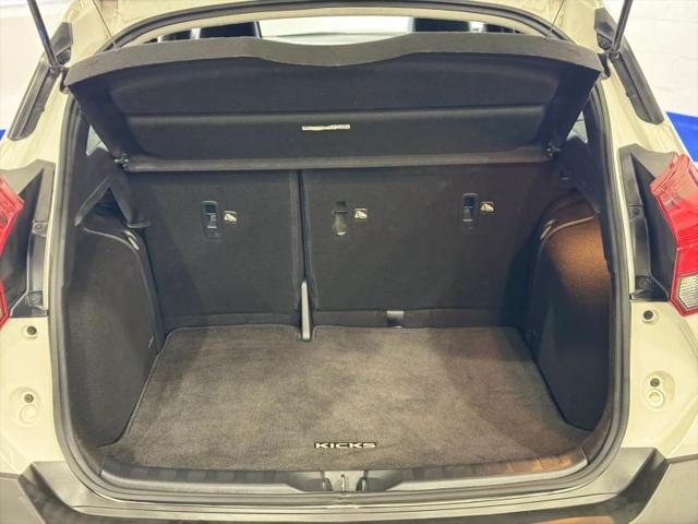 2020 Nissan Kicks SR Xtronic CVT
