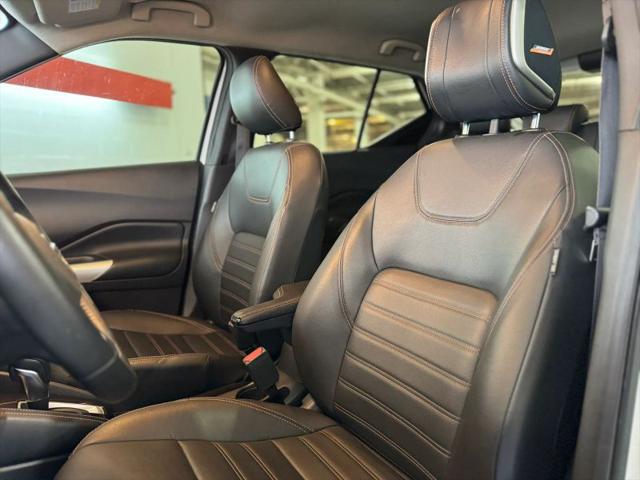 2020 Nissan Kicks SR Xtronic CVT
