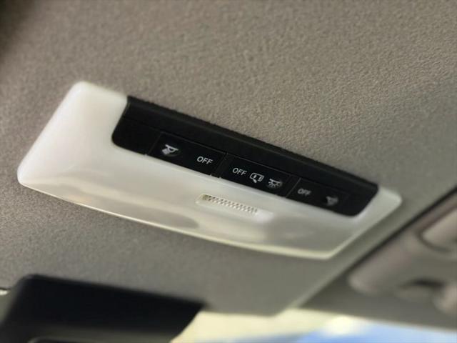 2020 Nissan Kicks SR Xtronic CVT