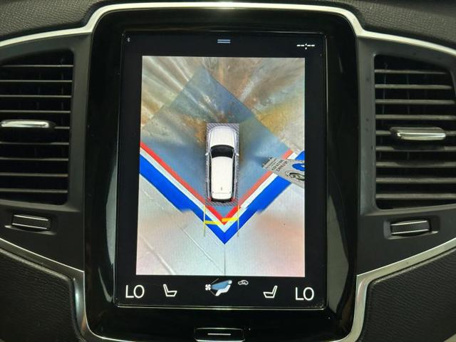 2020 Volvo XC90 T6 Momentum 7 Passenger