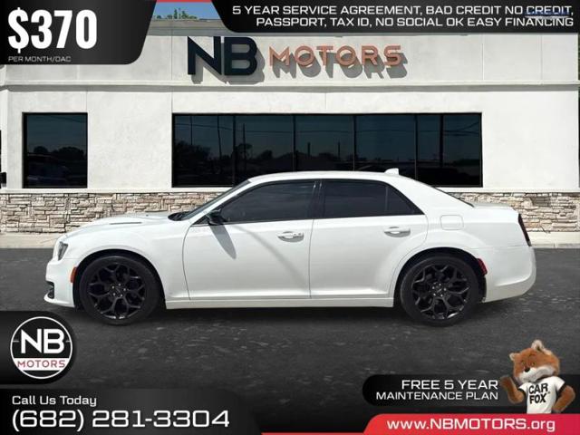 2019 Chrysler 300 Touring