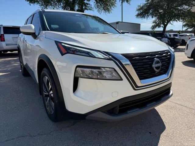 2023 Nissan Rogue SV FWD for sale in Lake Worth, TX