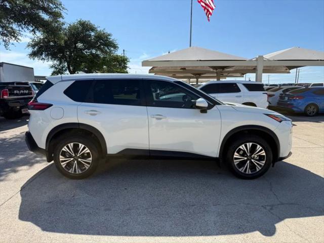 2023 Nissan Rogue SV FWD