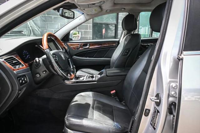 2016 Hyundai Equus Signature