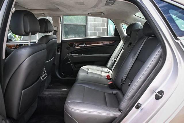 2016 Hyundai Equus Signature