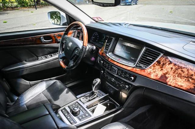 2016 Hyundai Equus Signature