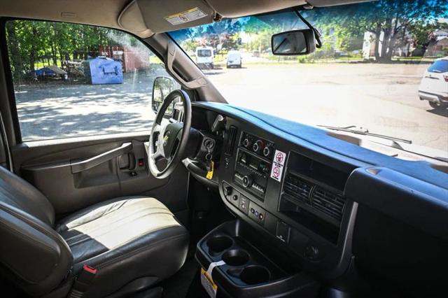 2024 Chevrolet Express Cargo Van RWD 2500 Extended Wheelbase WT