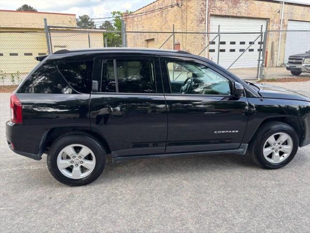 2017 Jeep Compass Latitude FWD