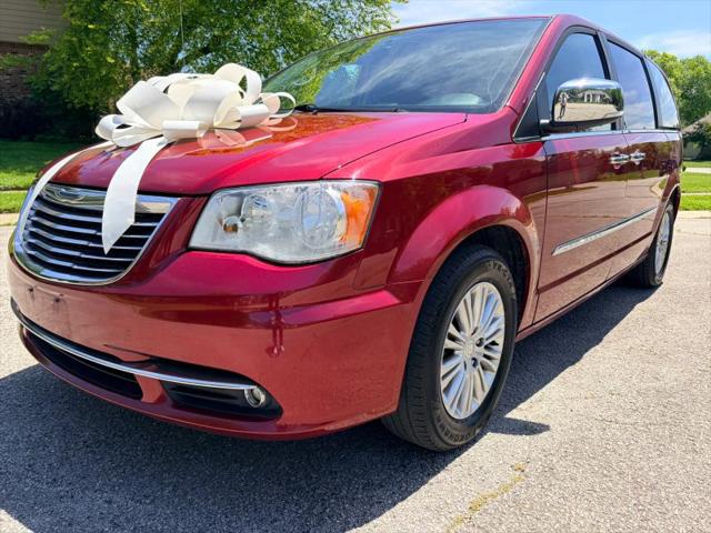 2015 Chrysler Town & Country Touring-L for sale in Indianapolis, IN