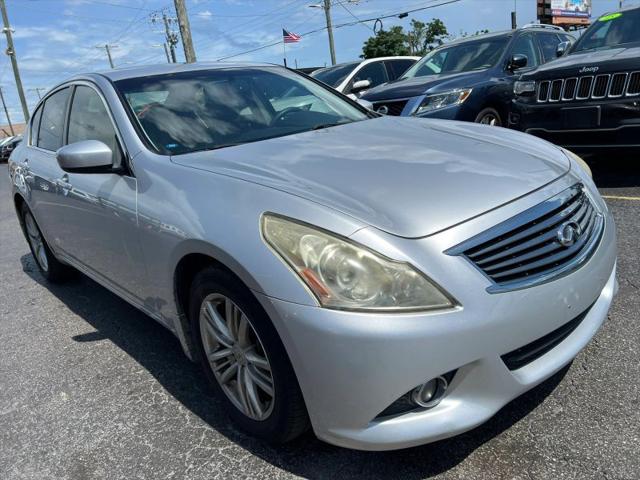 2013 INFINITI G37 G37x
