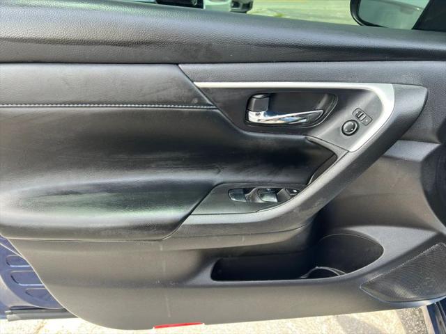 2016 Nissan Altima 2.5 SR