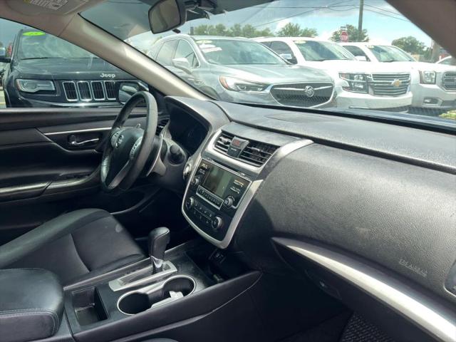 2016 Nissan Altima 2.5 SR