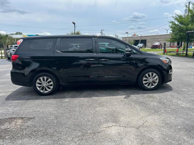 2019 Kia Sedona L