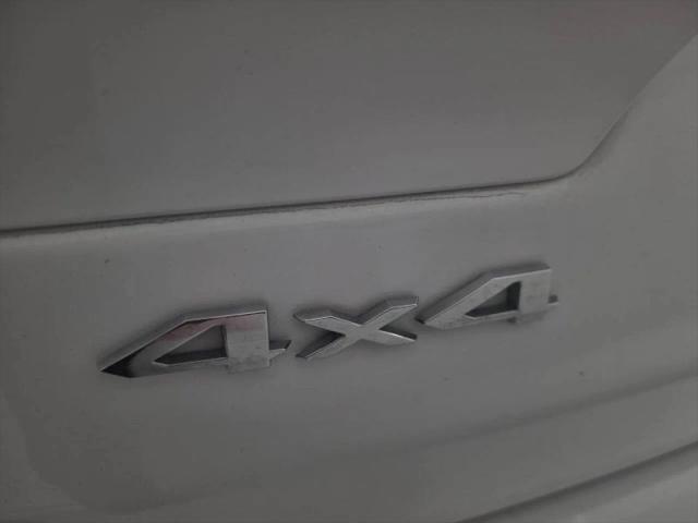 2023 Jeep Grand Cherokee L Laredo 4x4