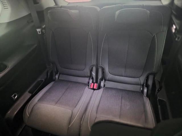 2023 Jeep Grand Cherokee L Laredo 4x4