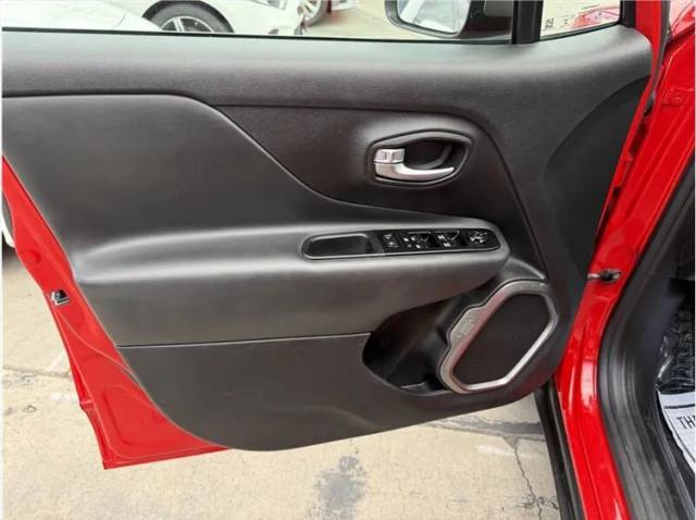 2020 Jeep Renegade Limited FWD