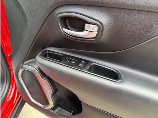 2020 Jeep Renegade Limited FWD