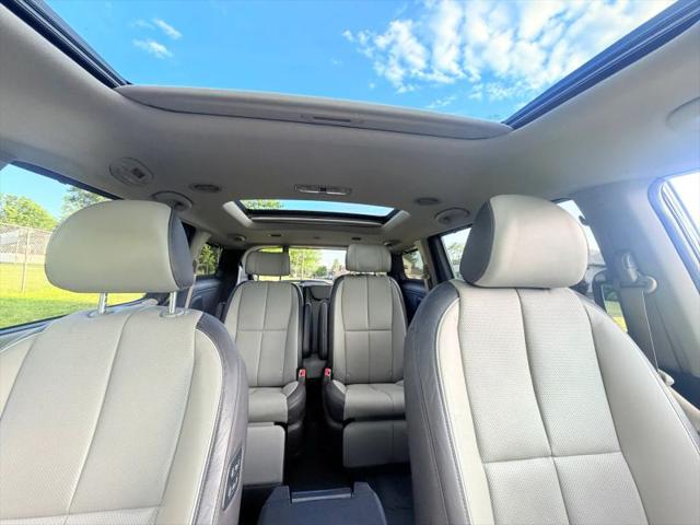 2017 Kia Sedona SX Luxury
