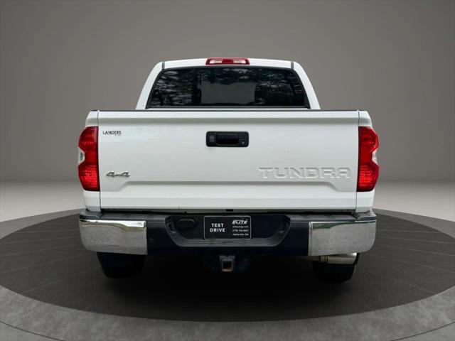 2017 Toyota Tundra SR5 5.7L V8