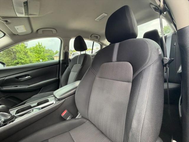 2022 Nissan Sentra SV Xtronic CVT