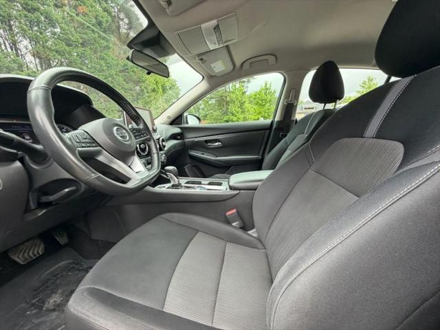 2022 Nissan Sentra SV Xtronic CVT
