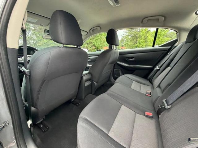 2022 Nissan Sentra SV Xtronic CVT