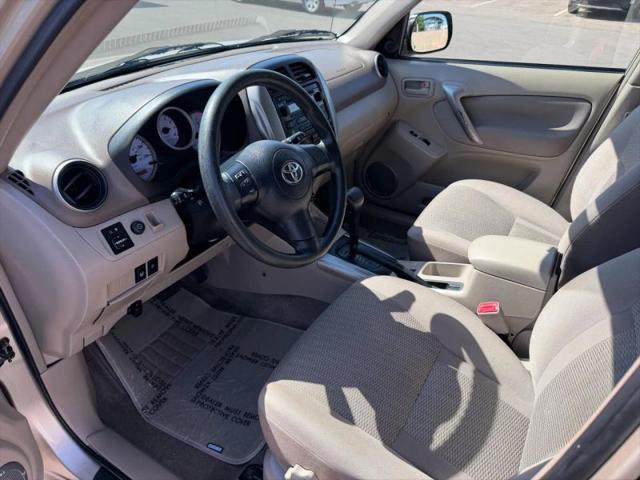 2005 Toyota RAV4 Base