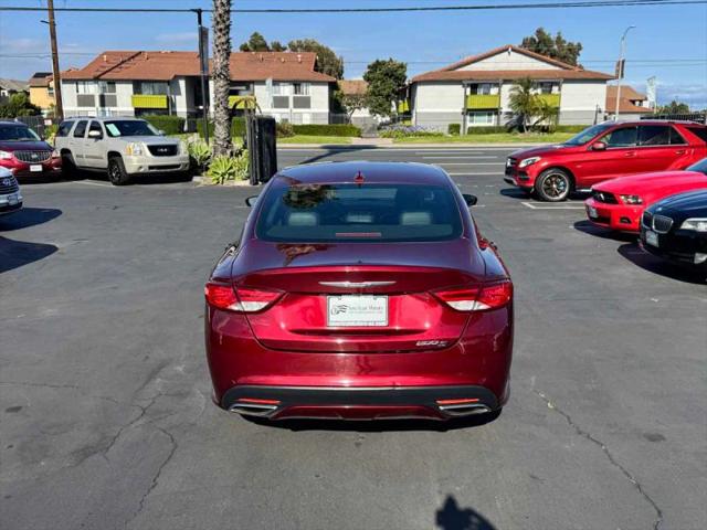 2015 Chrysler 200 S