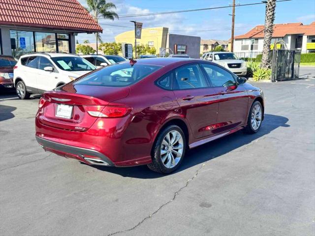 2015 Chrysler 200 S