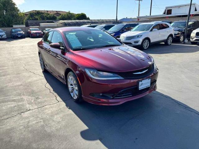 2015 Chrysler 200 S